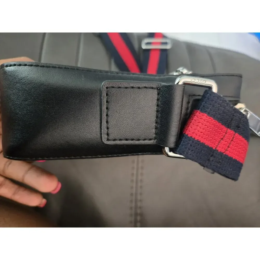 PRE-OWNED GUCCI BLACK GG SUPREME CANVAS MESSENGER BAG FOR MEN